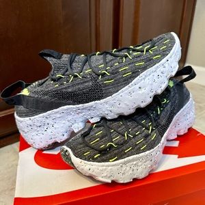 🔥Price Drop🔥 NWT Nike Space Hippies 04